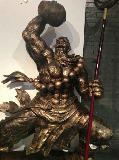 人物雕塑的歷史發(fā)展是怎樣的？